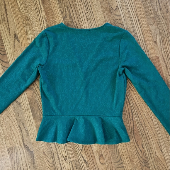 Long sleeve peplum blouse - Picture 4 of 7
